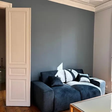 Elegant En Plein Centre-ville Appartement *